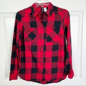 Divided by H&M Red & Black Buffalo Plaid Long Sleeve Button Down Shirt Size 2
